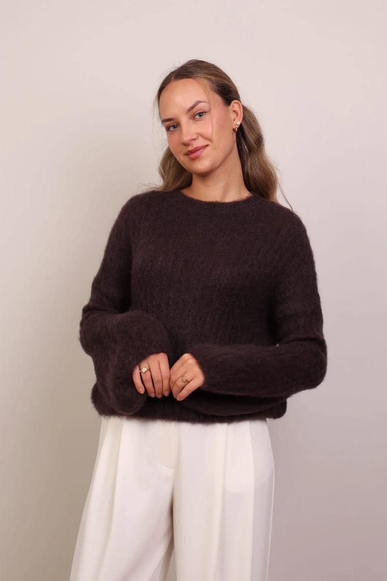 Czekoladowy puszysty sweter moherowy 60% moher