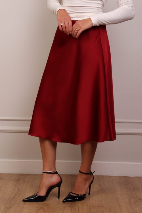 Elegancka czerwona spódnica midi z wiskozy