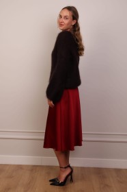 Elegancka czerwona spódnica midi z wiskozy