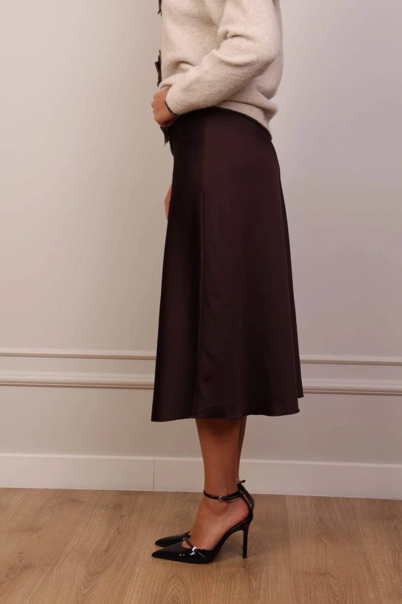Elegancka czekoladowa spódnica midi z wiskozy